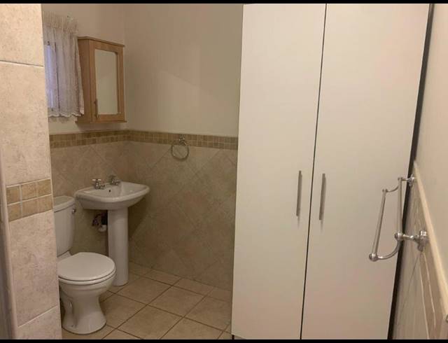 1 BEDROOM PROPERTY TO RENT IN BRENTWOOD PARK